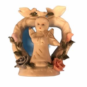 Ceramic Angel w/Violin & Doves Figurine 4.5” Tall